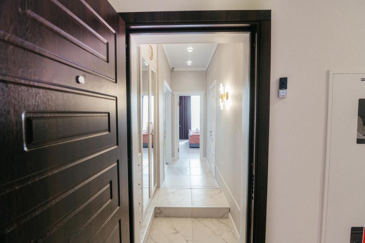 Pearl Premium Apartments 6 Kyiv Exterior photo